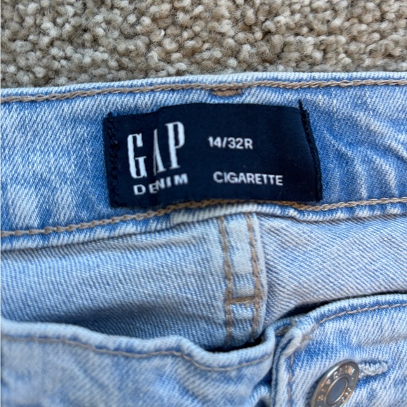 Gap High Rise Distressed Cigarette Jeans Light Wash - Picture 4 of 5